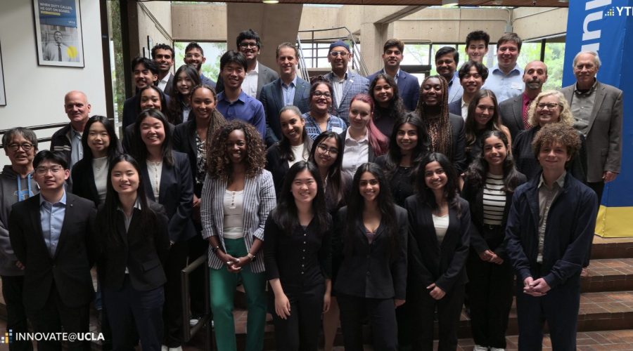 A group of students and faculty members